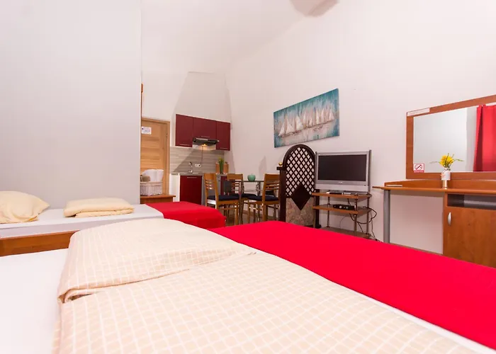 Stil * トロギール